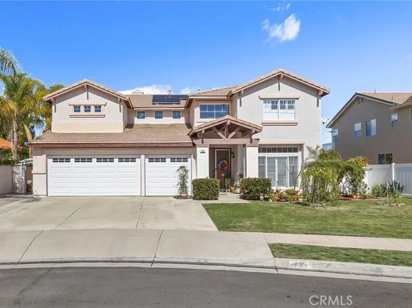 723 Rembrandt Cir, Corona, CA 92882