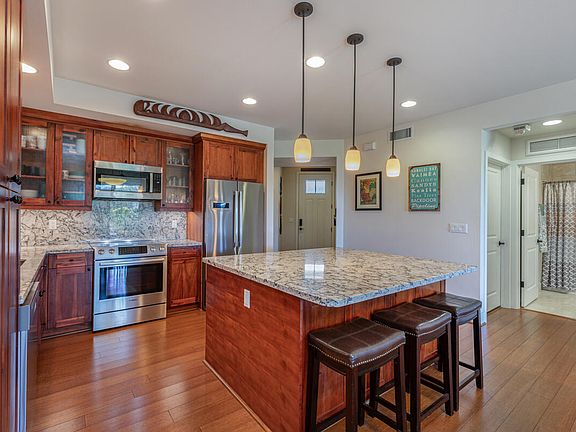 4th image of 2611 Kiahuna Plantation Dr APT 1J