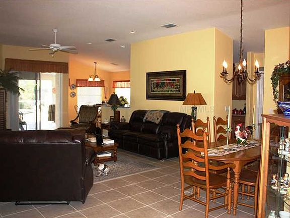 2nd image of 1538 Scarlett Ave