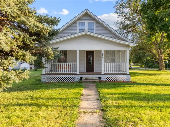 611 Tyson St, Glenwood, IA 51534