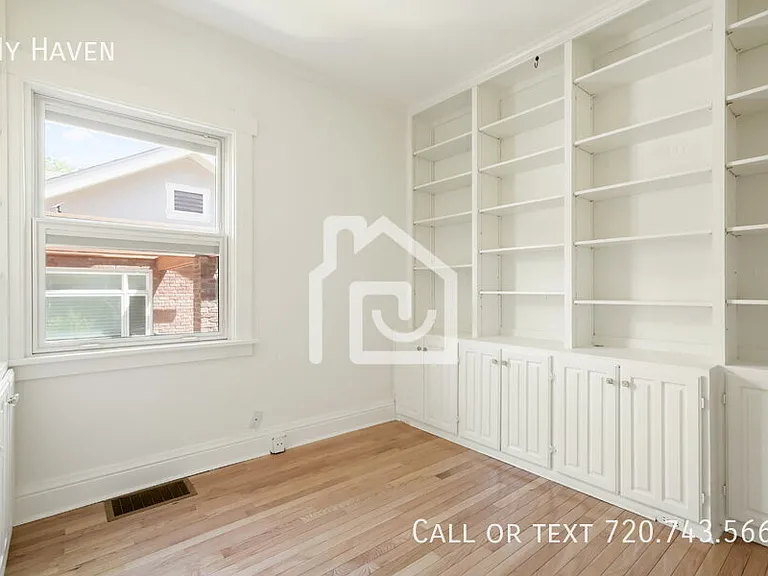 1121 S Williams St — Photo 17