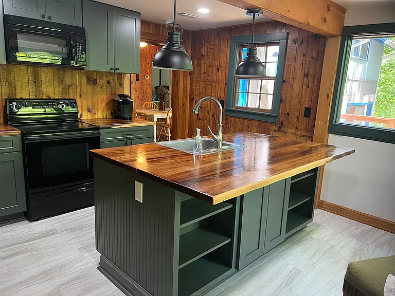 37 Old Lakey Gap Rd — Photo 6