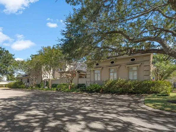 23 Jamestowne Ct, Baton Rouge, LA 70809