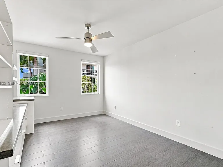 3237 NE 5th St #3237 — Photo 43