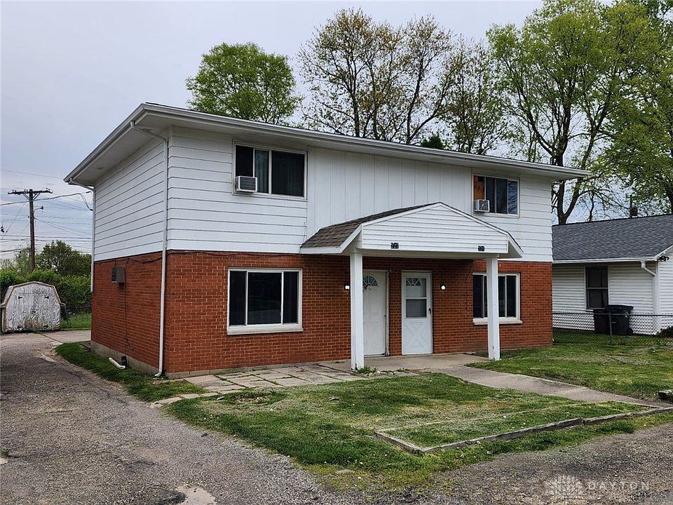 2nd image of 225 High St #227