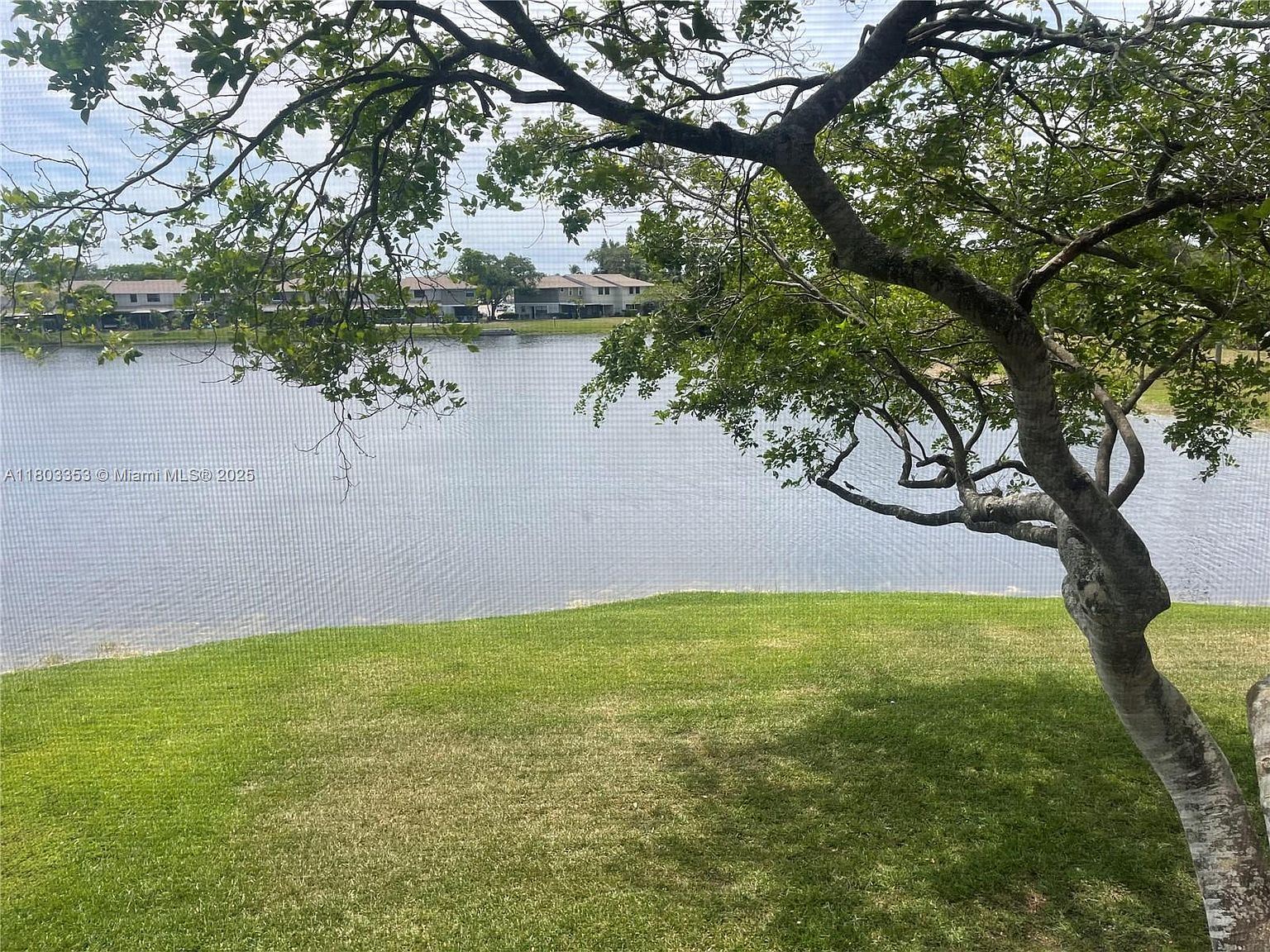 1124 NW 106th Ter #202