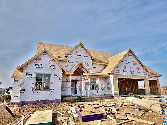 3rd image of 1407 Atlas Trail