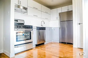 Rented by Urban Realty NYC