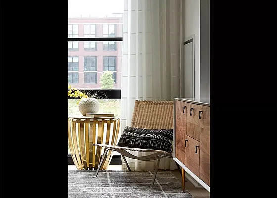 Rented by Aura Management | media 13