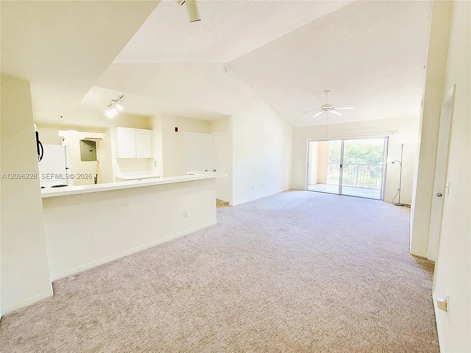 2600 S University Dr #321