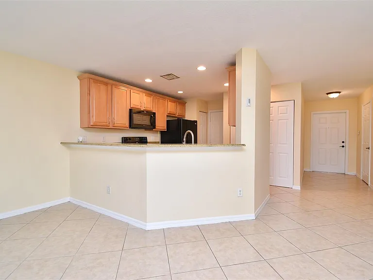 8982 Chambers St — Photo 5