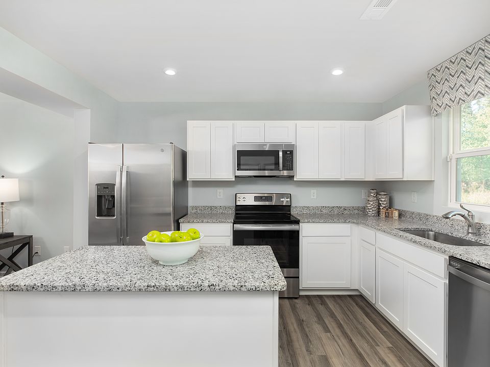 Pinecrest is coming to King William this September!