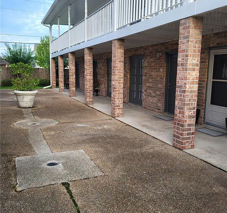 1st image of 56 Carriage Ln APT C