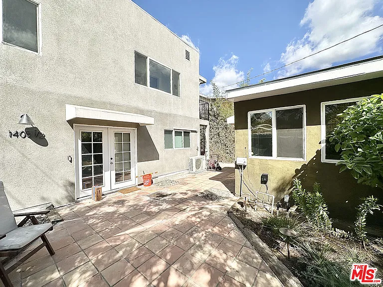 1405 Talmadge St #3 — Photo 1