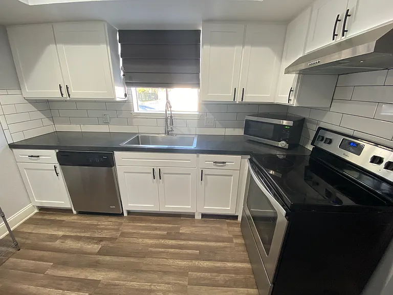 4411 Teri Rd #A — Photo 2