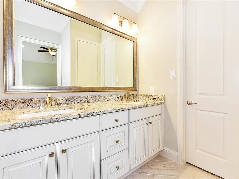 137 Skybranch Dr — Photo 12