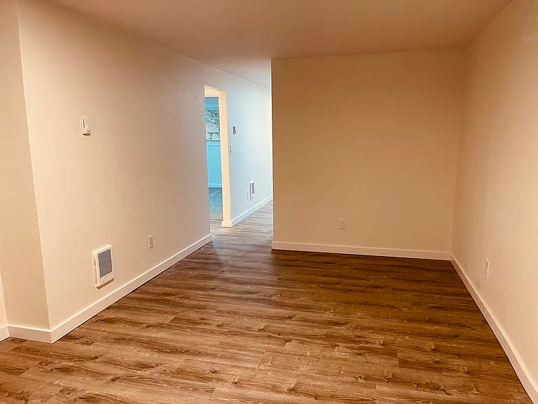 540 Front St S #2 — Photo 14