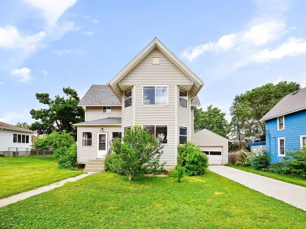 227 W Church St, Belleville, WI 53508