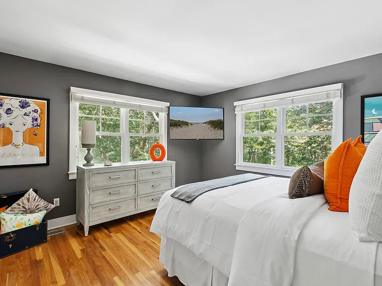 647 Hands Creek Rd — Photo 10