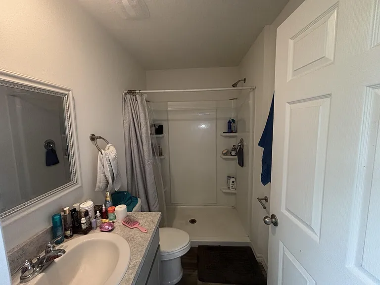 402 NE Mainsail St — Photo 12
