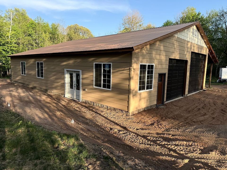 1st image of 2072 209th St