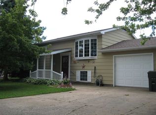 2109 21st Ave S, Escanaba, MI 49829