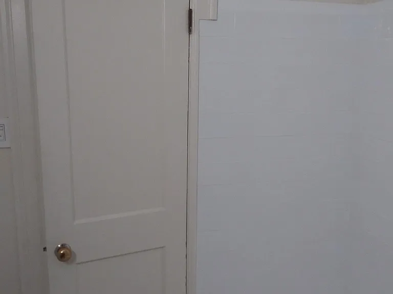 635 G St SE #2 — Photo 17