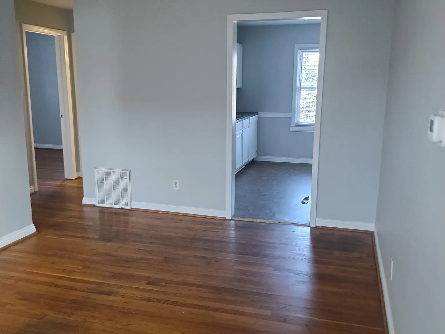 2 bed, 672 sqft, $900 — Photo 4