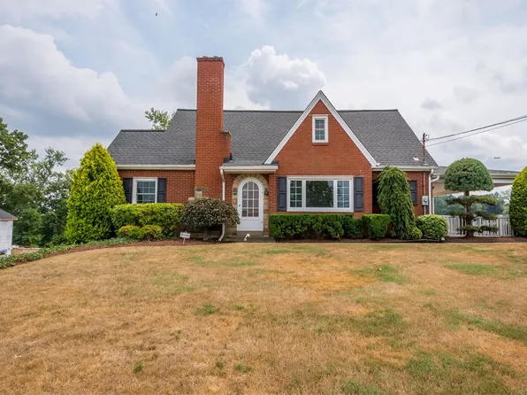 5803 Steubenville Pike, Mc Kees Rocks, PA 15136