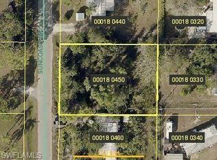 8335 Suncoast Dr, North Fort Myers, FL 33917