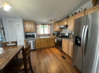 168 Sunnyside Ln, Red Hook, NY 12571