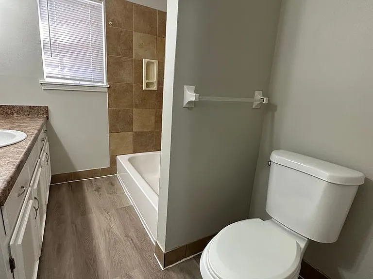 2760 Bragg Ln — Photo 10