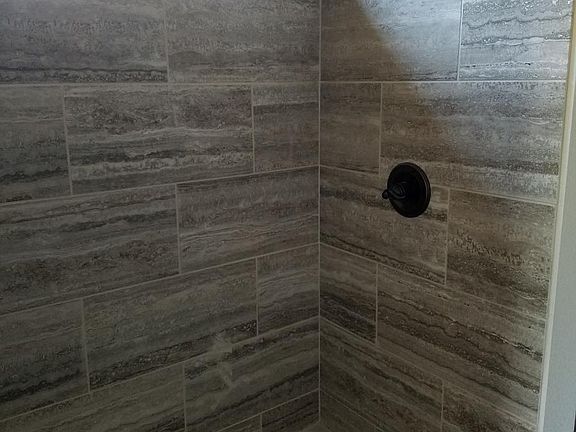 2 full baths one with walk in shower