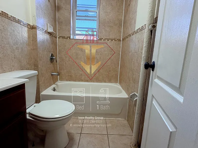 266 Monticello Ave #10 — Photo 6