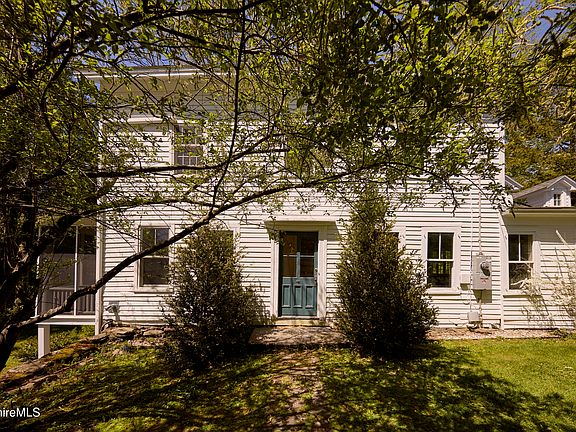2nd image of 26 E Hill Rd