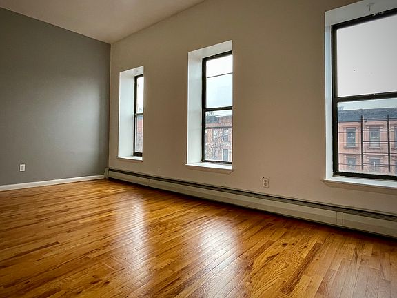 3rd image of 412 Greene Ave APT 3