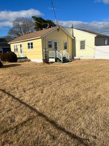 35 Frances Ave, Villas, NJ, 08251