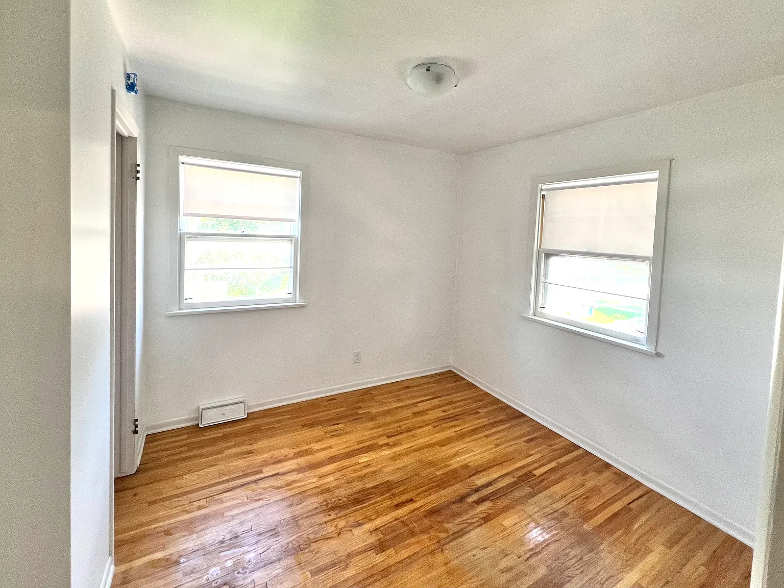510 3rd St NW — Photo 4