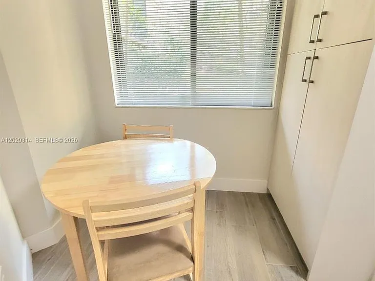 15495 Miami Lakeway N #1054 — Photo 15