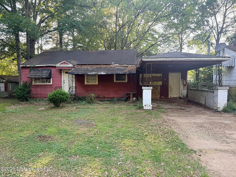 1st image of 2635 Pinebrook Dr