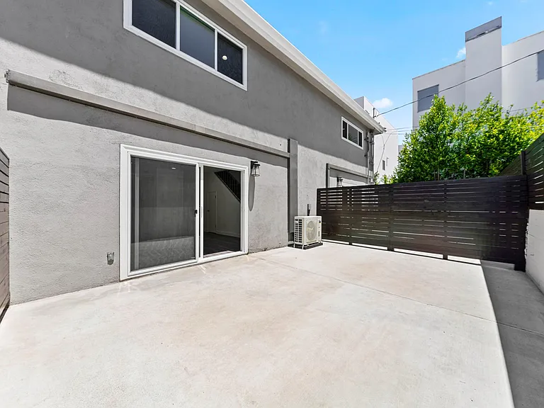 1907 Corinth Ave #2 — Photo 22