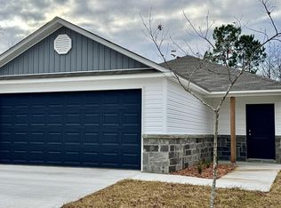 8017 Donna Dr, North Little Rock, AR 72113