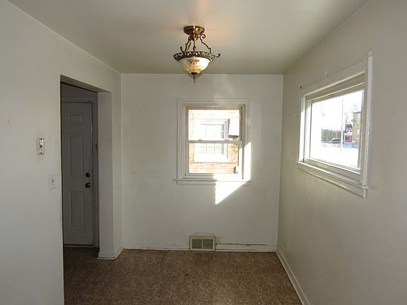 4th image of 1105 Bellwood Ave APT F