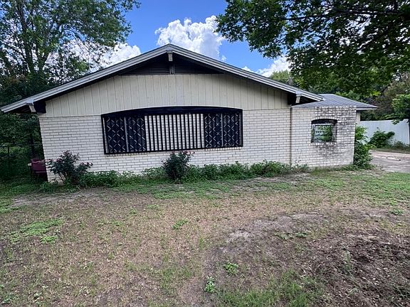 2nd image of 4232 Chestnuthill Dr