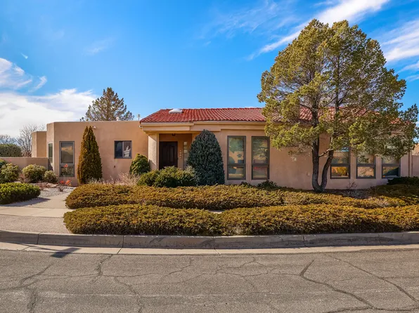 9444 Thornton Ave NE, Albuquerque, NM 87109