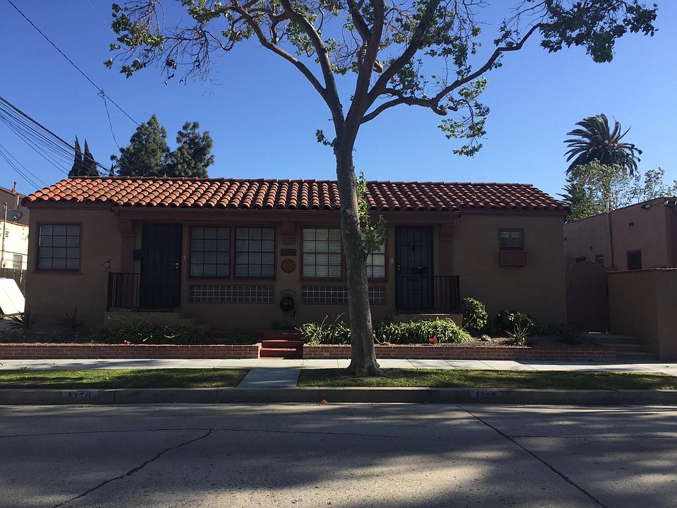 Front view of duplex