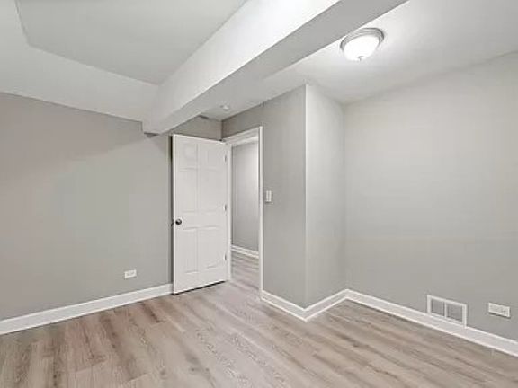 5th image of 4600 N Kasson Ave #3