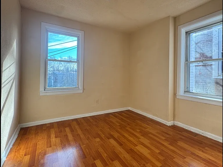 278 E Montana St — Photo 6