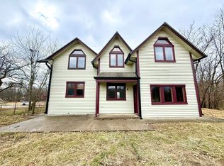 308 N Center St, Linden, IN 47955