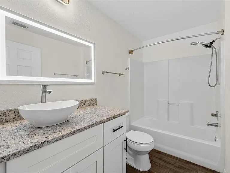 5467 Vineland Rd #6308 — Photo 26